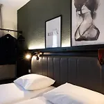 Tulip 호텔 3*
