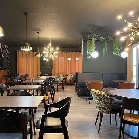 Tulip 3* Beaune (Cote d'Or)